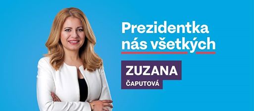 Na obr�zku m��e b�t: 1 osoba, sm�je se, stoj� a text